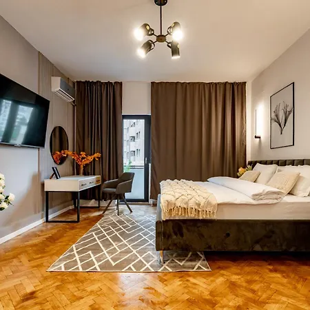 The Black Orchid - Balcony, Near Old Town Βουκουρέστι